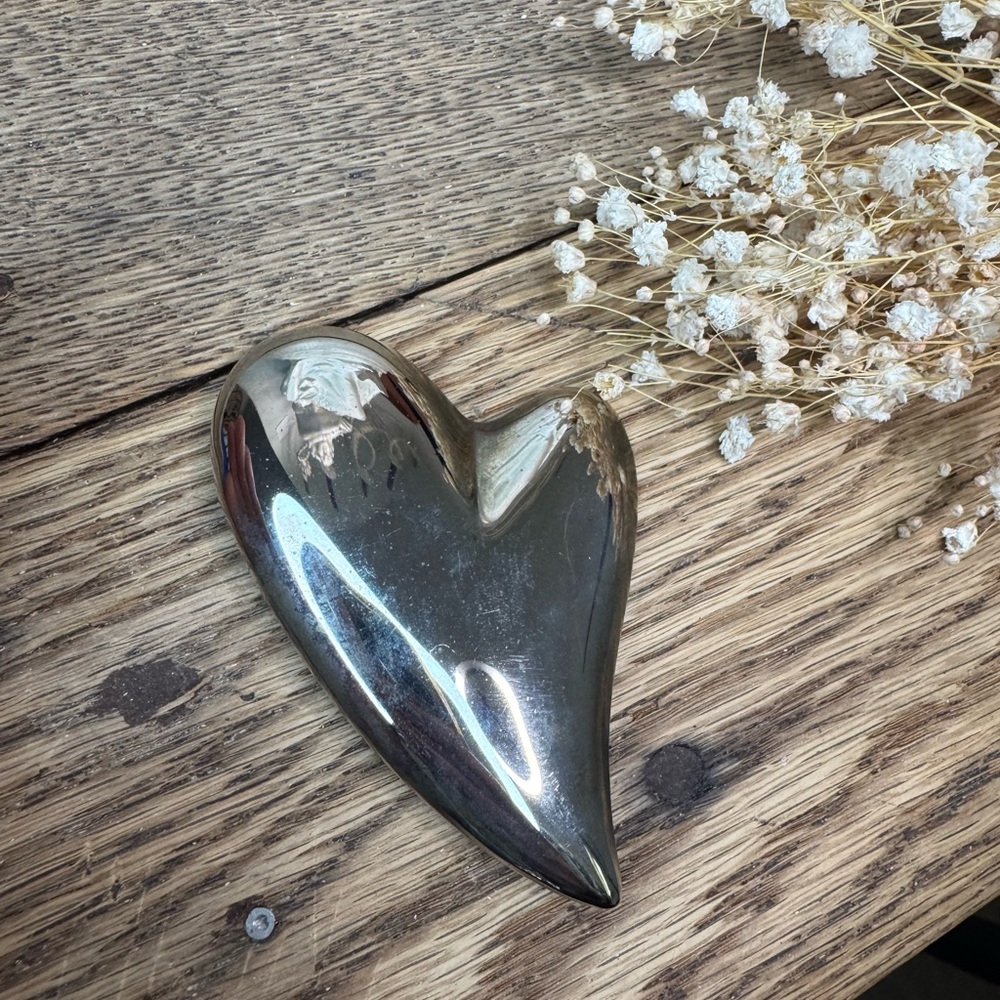 Polished Silver Heart Decorative Paperweight